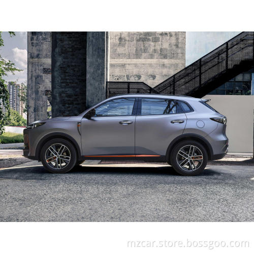 Бензиновый автомобиль Changan CS55Plus 2023 Второе поколение 1,5T Автоматическое освещение версии Год Compact SUV 188HP